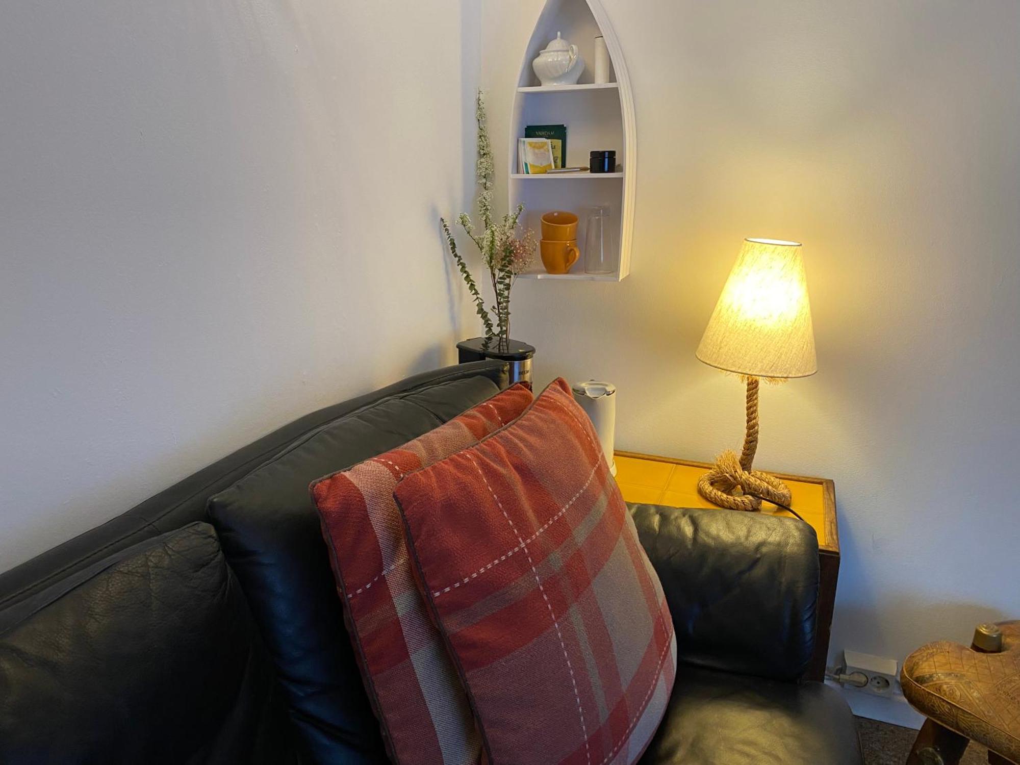 Privartzimmer 'Ausfahrt Freihalten' Husum (Schleswig-Holstein) Exterior foto